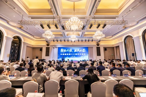 蓄力再进建，聚势再启程丨尊龙集团股份年中培训圆满进行